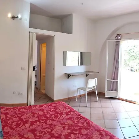 Bilocale Immerso Nel 16 *